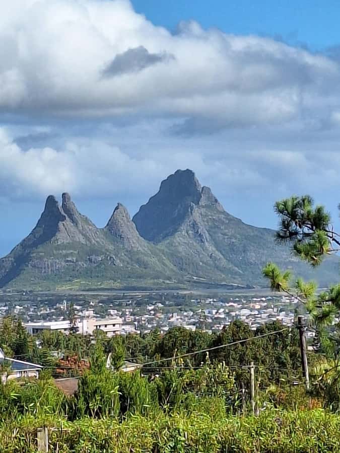 Mauritius: Private South Day Tour with Hotel Transfer - Vehicle comfort and timing