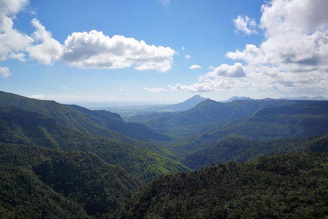 Mauritius Private South West Tour - Trou aux Cerfs and the volcanic beginning