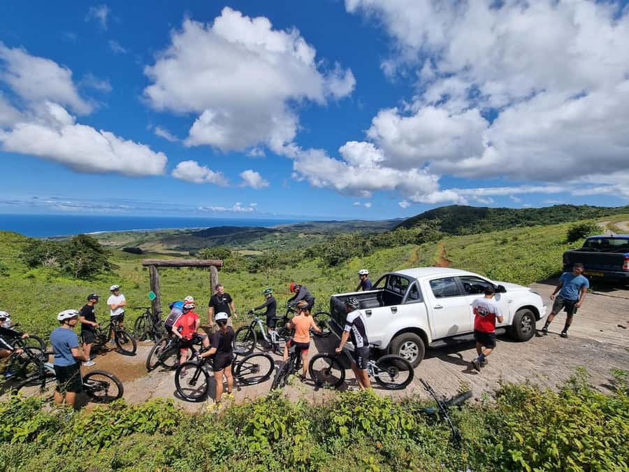 Mauritius: Scenic Bike Trails with Gear & Shuttle - The 4x4 shuttle changes the whole experience