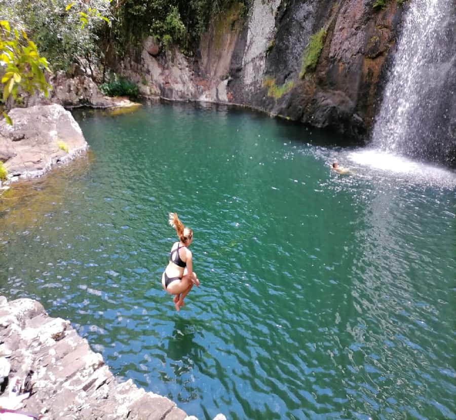 Mauritius: Tamarind Falls Guided Hike with Swim and Lunch - Seven cascades in the heart of Mauritius