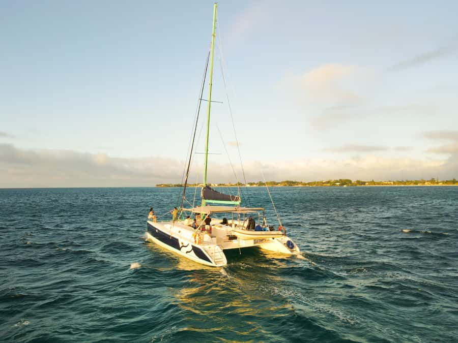 North of Mauritius: Sunset Catamaran Cruise, Drinks & Snacks - The northern coast from a catamaran