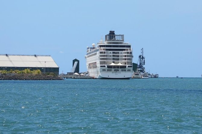 PORT, AIRPORT & HOTEL transfer in mauritius. - Port Louis pickups and the cruise arrival problem