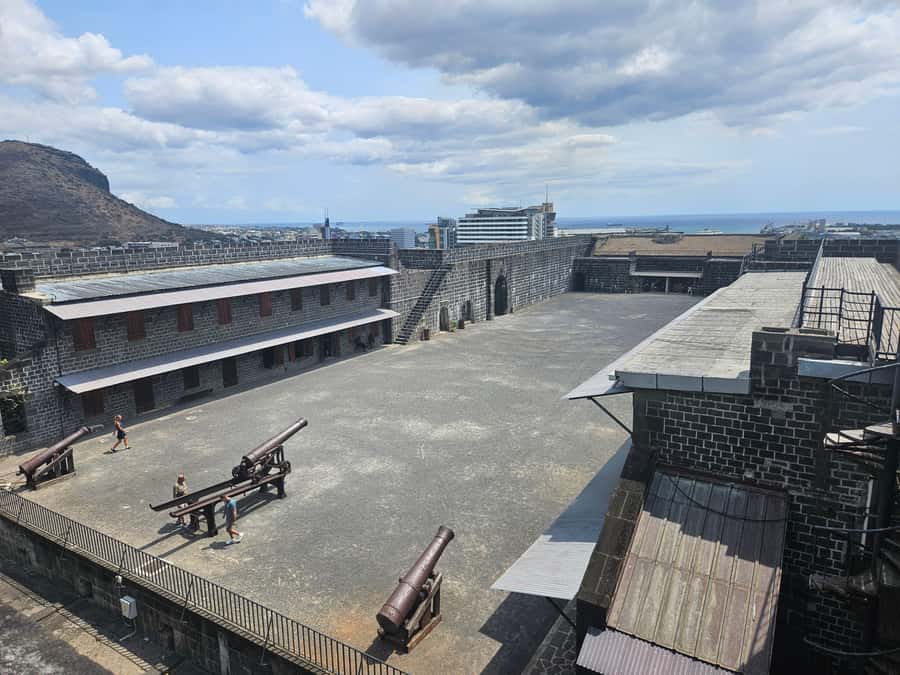 Port Louis: Mont Choisy, Botanical Garden, and Church Tour - Who should book this day