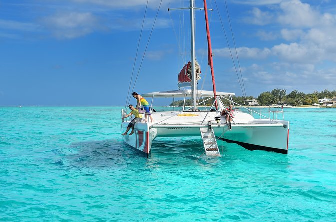 Private Charter Full Day Cruise: Île aux Cerfs - Ile aux Cerfs: Beach Time With Choices