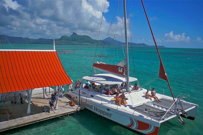 Private Charter Full Day Cruise: Île aux Cerfs - Lunch, Drinks, and the Real Cost