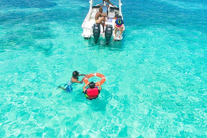 Private speed boat to Ile aux Cerfs full-day Incl: Lunch & Transfer - A feet-in-the-sand barbecue lunch at noon