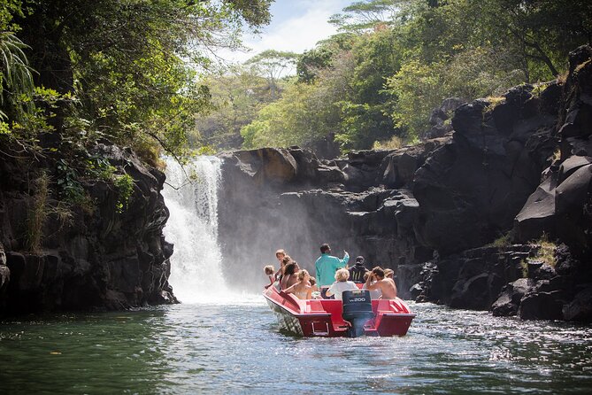 Private speed boat to Ile aux Cerfs full-day Incl: Lunch & Transfer - The return ride and the real timing