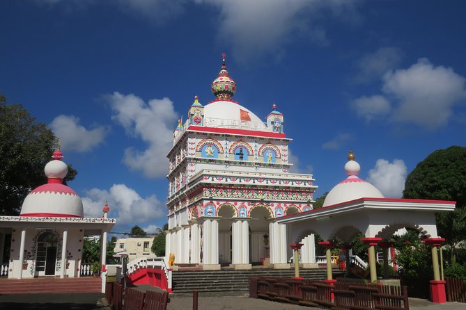 ROUTE OF INDIAN SPIRITUALITY - Starting at La Croisette in Grand Baie