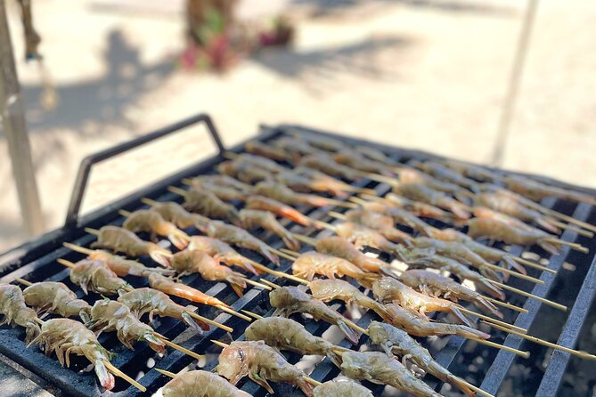 Signature Experience: Dolphins and Flavors of the Sea - Who will enjoy this seven-hour outing