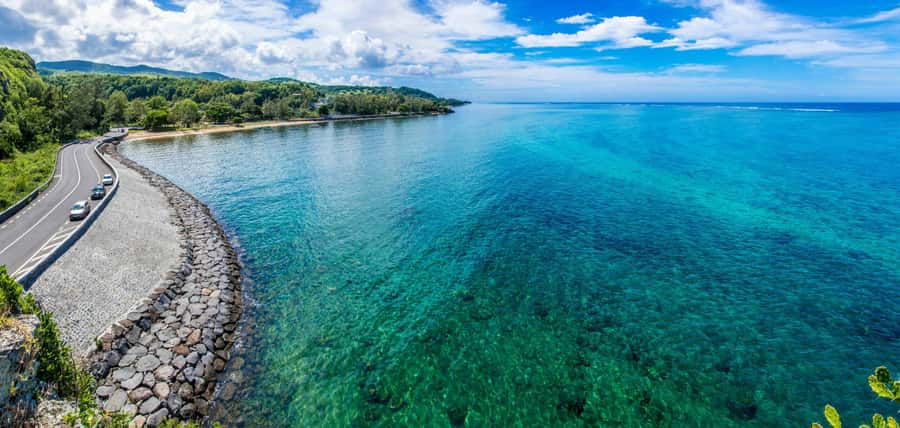 South of Mauritius : Full day Private with lunch & Chamarel - Lakes, reservoirs, and the dormant volcano area