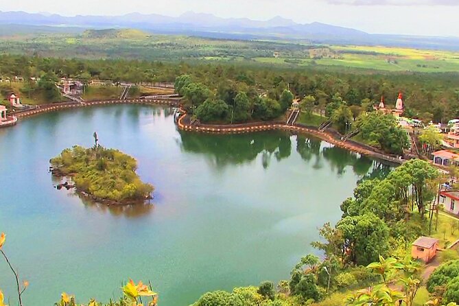 Southern Tales: Full-day incl Crocodile Park & 23 Colored Earth - Black River Gorges, the island’s forested interior