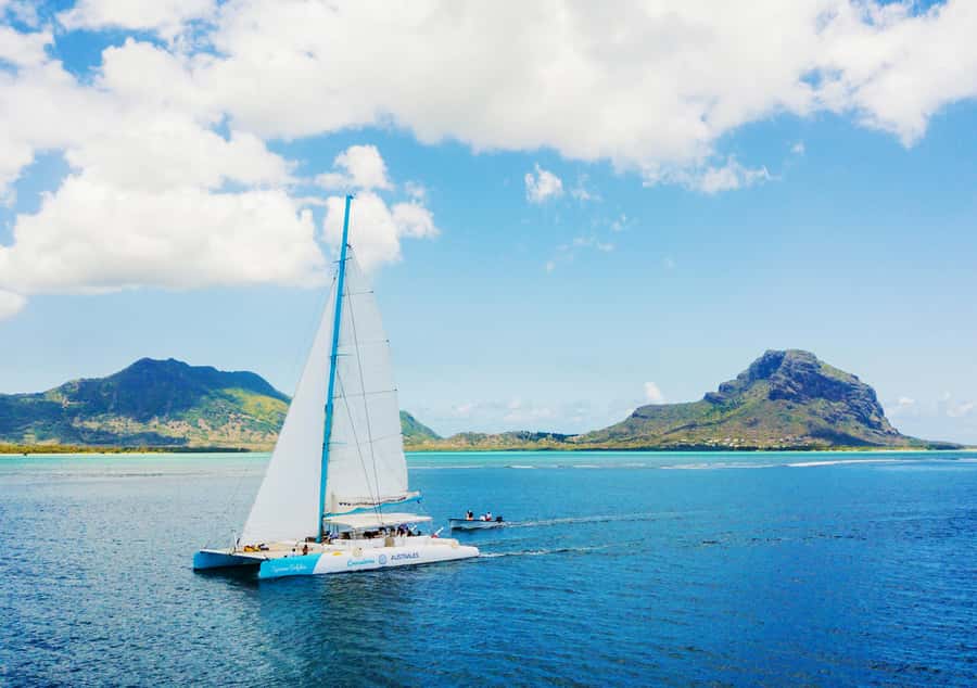 Southwest of Mauritius: Catamaran Cruise w/ Snorkeling - Should you book the Mauritius west coast catamaran cruise?