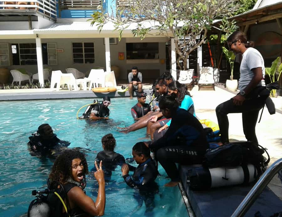 Tamarin Bay: Beginners Scuba Diving Experience - Key points before you book