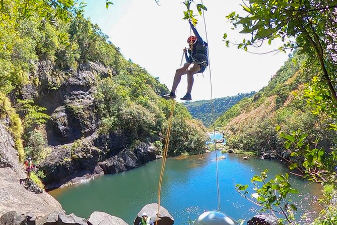Tamarind Falls Abseiling - Key points at a glance