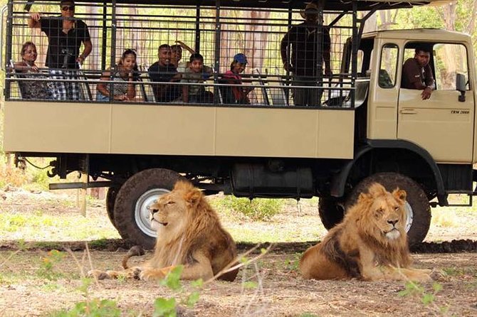 >>TAXI ONLY<< to la vallée des couleurs OR CASELA. - What the six-hour outing feels like
