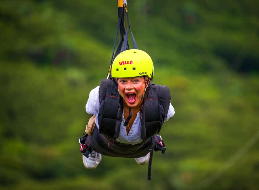 Vallé Advenature Park: Signature Zipline - The safety briefing and equipment