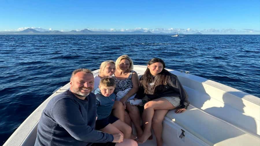 Whale & Dolphins Swimming - Private Speedboat Exclusive Tour - Snorkeling and the coral-reef stop